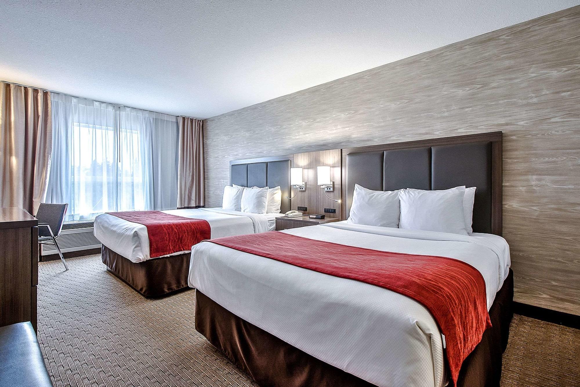 Comfort Inn & Suites South YYC Exterior foto